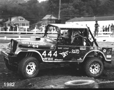 Jeep444copy.jpg